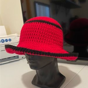 Ladies bucket knitted hat. New. Hank crafted. Adult size.